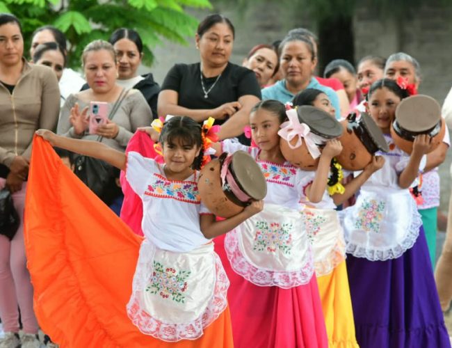 Irapuato refrenda su compromiso con la educación
