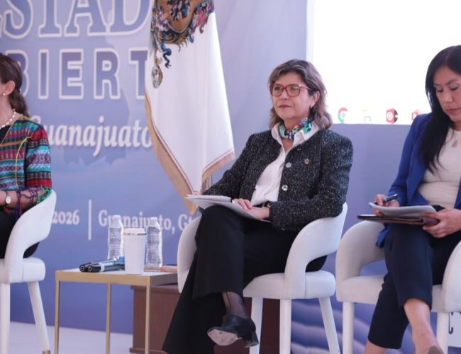 UG se suma a la construcción de la Nueva Política de Estado Abierto en Guanajuato
