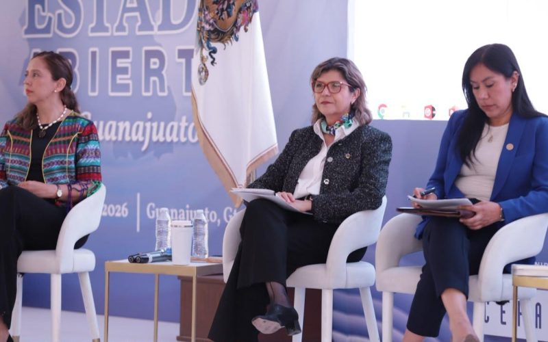 UG se suma a la construcción de la Nueva Política de Estado Abierto en Guanajuato