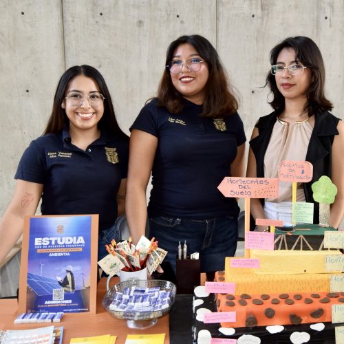DICIVA inspira vocaciones a 350 jóvenes en el Día Abierto UG
