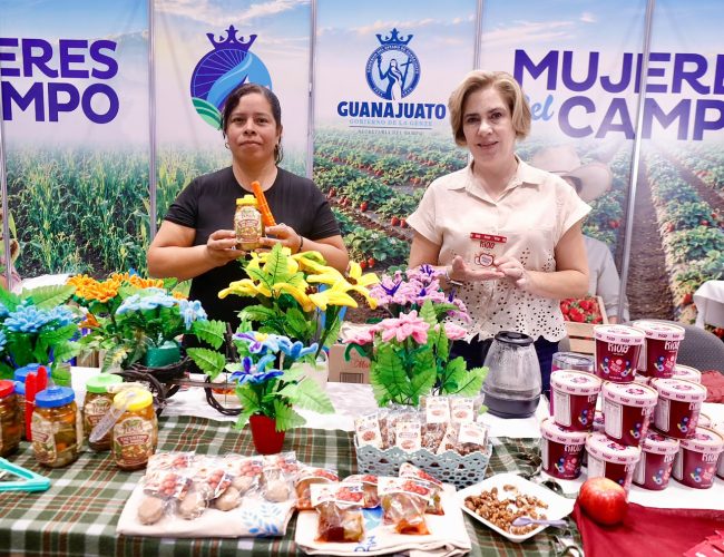 Gobernadora reafirma su respaldo a las mujeres del campo para que tengan más oportunidades de salir adelante