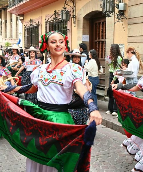La UG fortalece su legado cultural en la edición 54 del Festival Internacional Cervantino