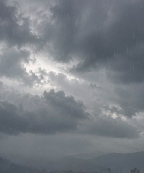 Cielos nublados y lluvias aisladas marcarán el clima en Guanajuato, informa meteorólogo de la UG