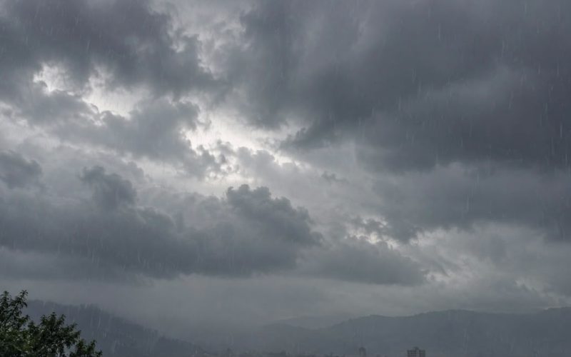 Cielos nublados y lluvias aisladas marcarán el clima en Guanajuato, informa meteorólogo de la UG